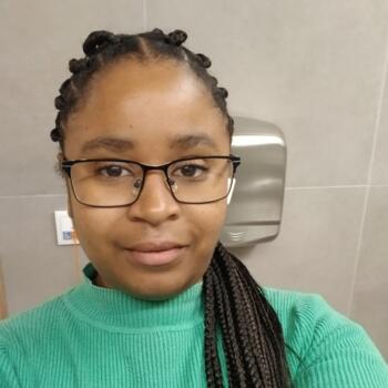 Babysitter in Sintra: Raquel