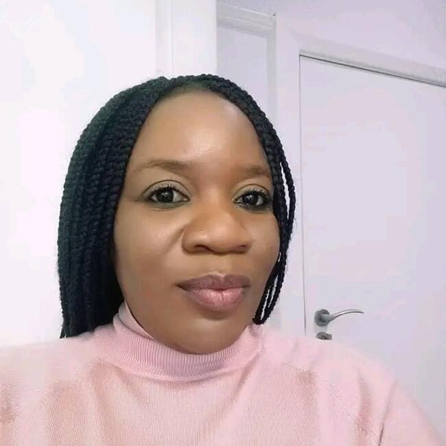 Babysitter in Cape Town: Leah