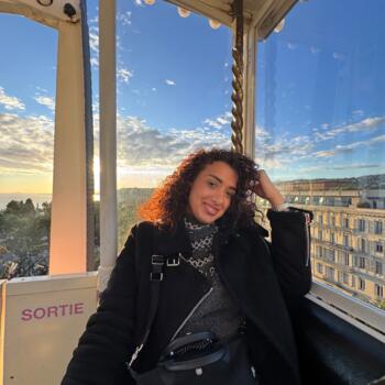Babysitter in Valbonne: Malika