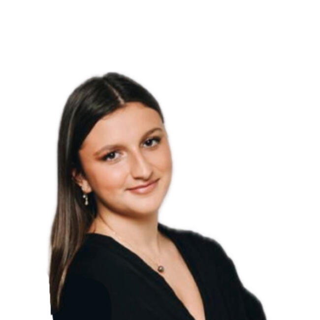 Babysitter in Toulouse: Alix