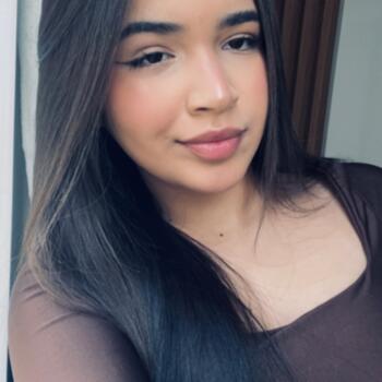 Babysitter in Almirante Tamandaré: Eduarda