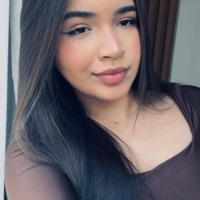 Babysitter in Almirante Tamandaré: Eduarda