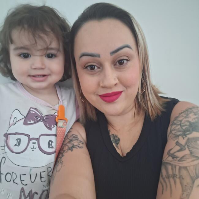 Emprego de babá em São José dos Pinhais: Priscila