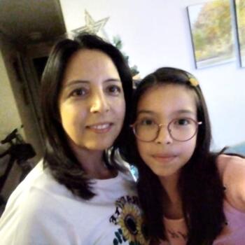 Babysitter στην περιοχή Ικίκε: Elizabeth