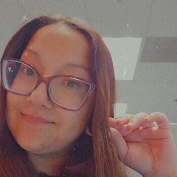 Babysitter in Calgary: Ashley