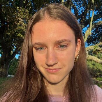 Babysitter in Auckland: Amia