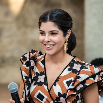 Babysitter Paris: Mónica