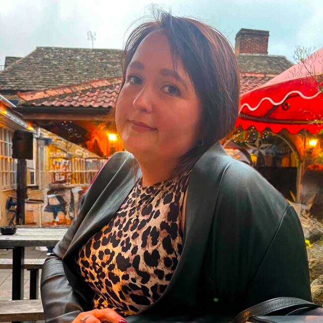 Babysitter in Wotton-under-Edge: Kate