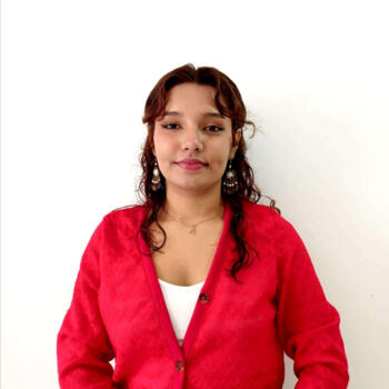 Babysitter in Itagüí: Abril Daza