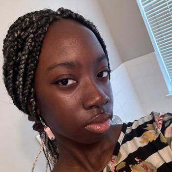 Baby-sitter in Bowie: Yasmeen