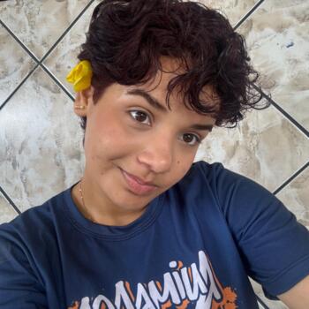 Babá em Ananindeua: Julia