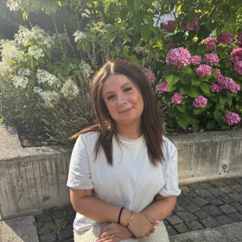 Babysitter in Tilst: Emma
