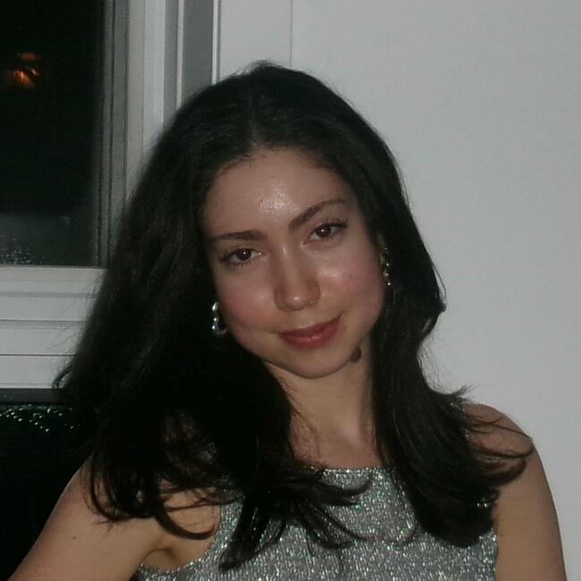 Baby-sitter in Montréal: Ariana