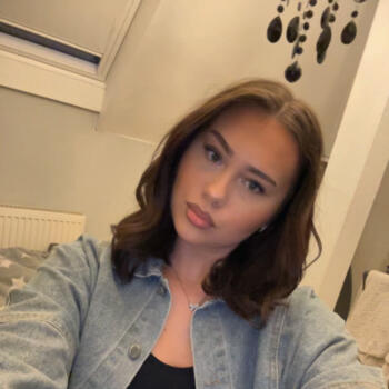 Babysitter Leverkusen: Waleria