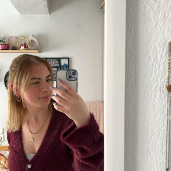 Babysitter in Larissa: Αννα