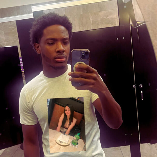 Babysitter in Naperville: Isabella