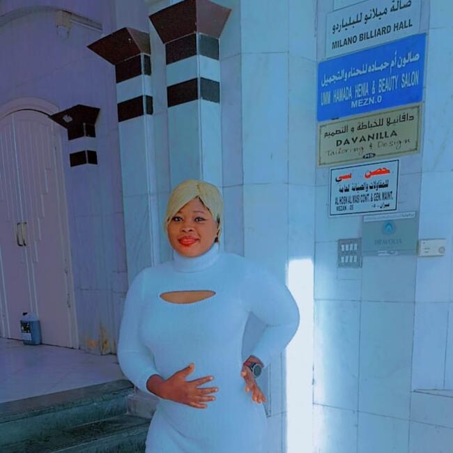 مربية أطفال في أبوظبي: Rukayat