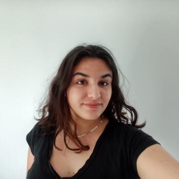 Babysitter in Carquefou: Sara