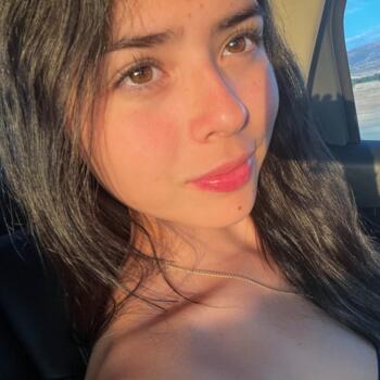 Babysitter in Espirdo: Laura