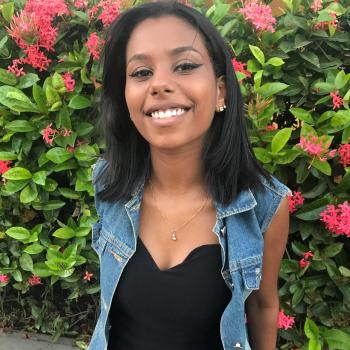 Babá Aracaju: Ingrid