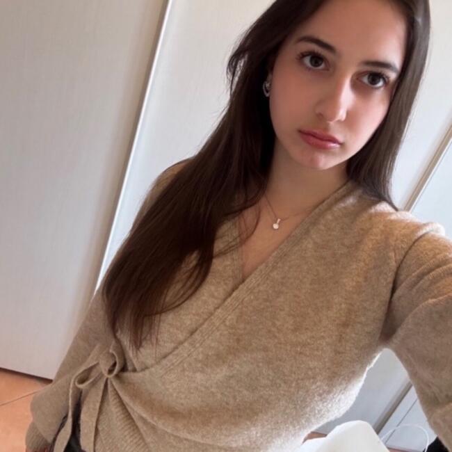 Babysitter a Lumezzane: Valeria