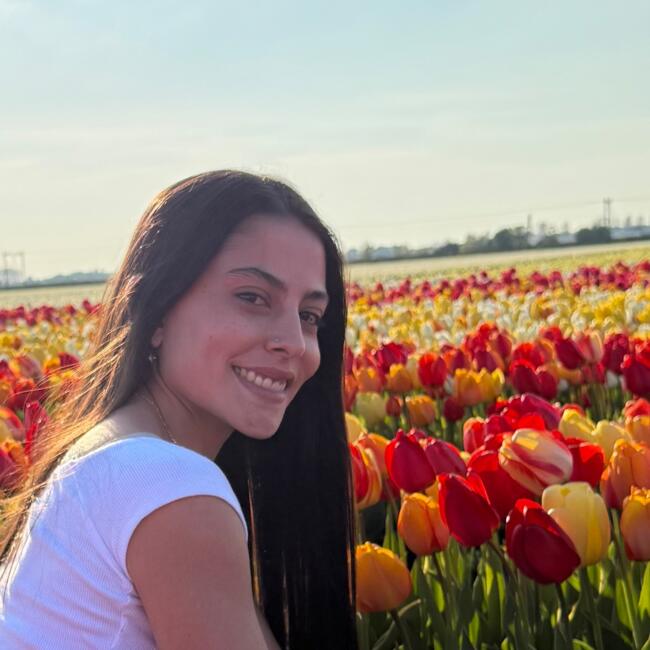 Babysitter in Lausanne: Sara