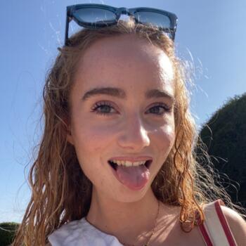 Babysitter in Lille: Sixtine