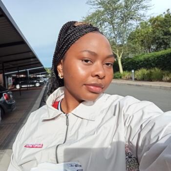 Babysitter Midrand: Danaishe