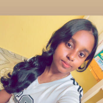 Babysitter Chennai: Jenifer
