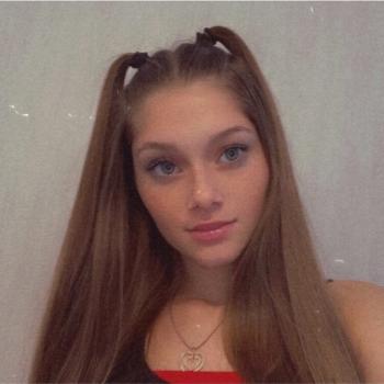 Babysitter in Punta Gorda: Valerie