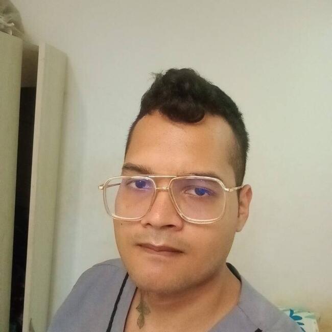 Niñera en Cali: Johan