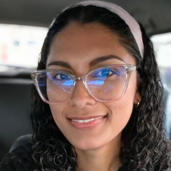 Babysitter Panama City: Yashery