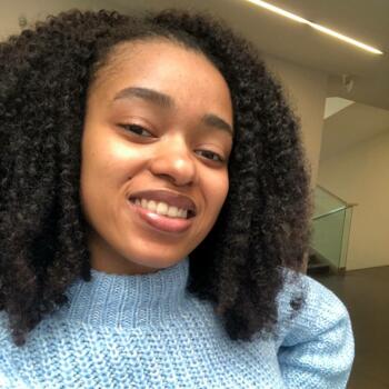 Babysitter in Budapest: Ifeyinwa