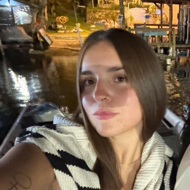 Babá em Florianópolis: Martina