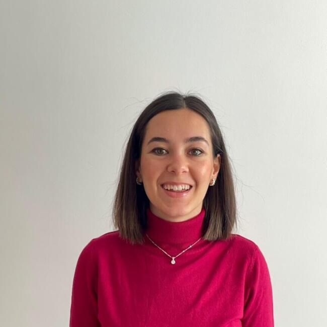 Babysitter in Ávila: Virginia