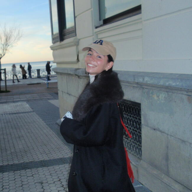 Babysitter in Barcelona: Alba