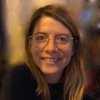 Inès