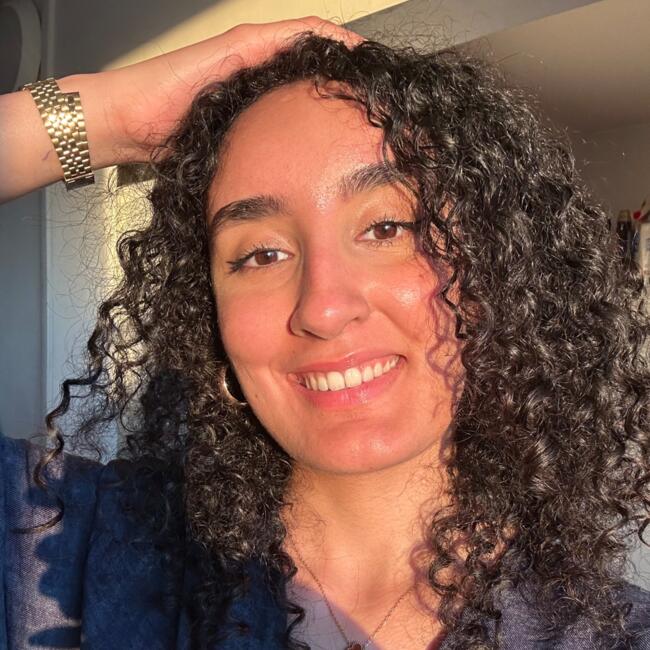 Babysitter in Strasbourg: Dina