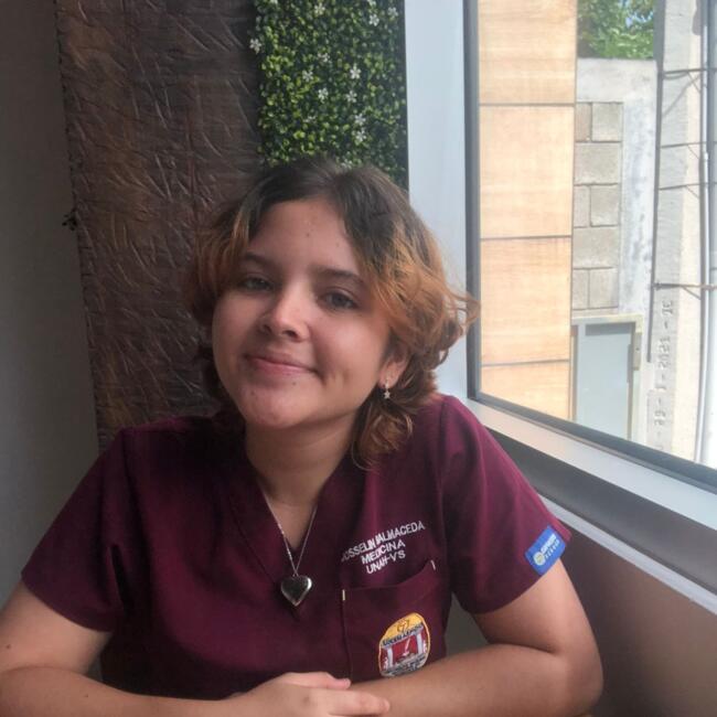 Niñera en San Pedro Sula: Josselin Balmaceda
