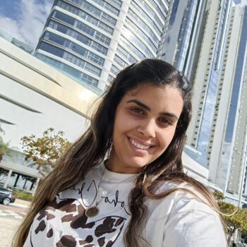 Babysitting job in Blumenau: babysitting job Cintia