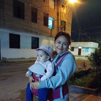 Babysitter in Chimbote: Andrea Nicole
