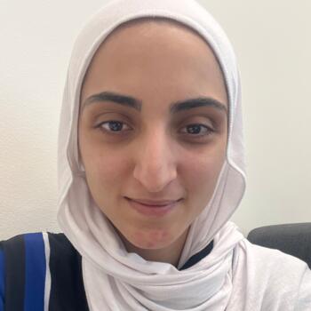 Babysitter in Adelaide: Alya