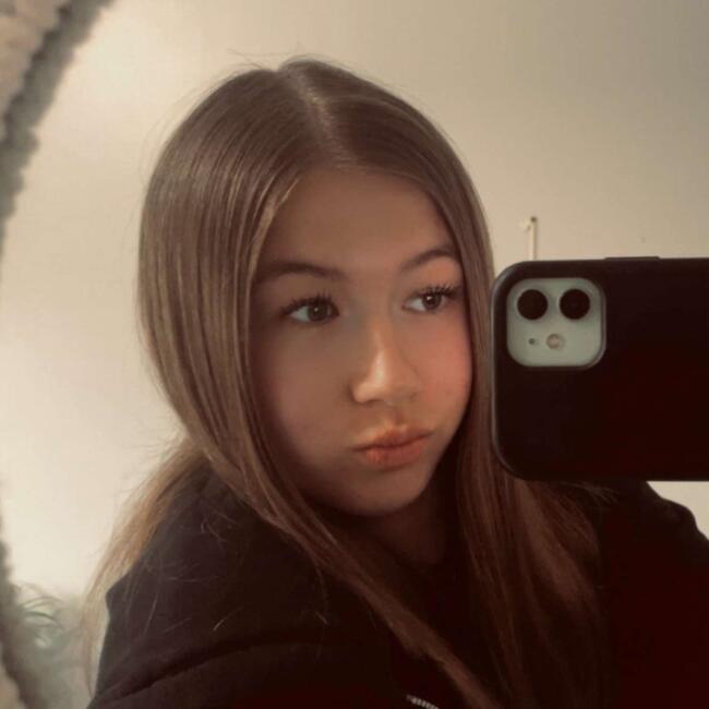 Babysitter in Lèves: Azilys 