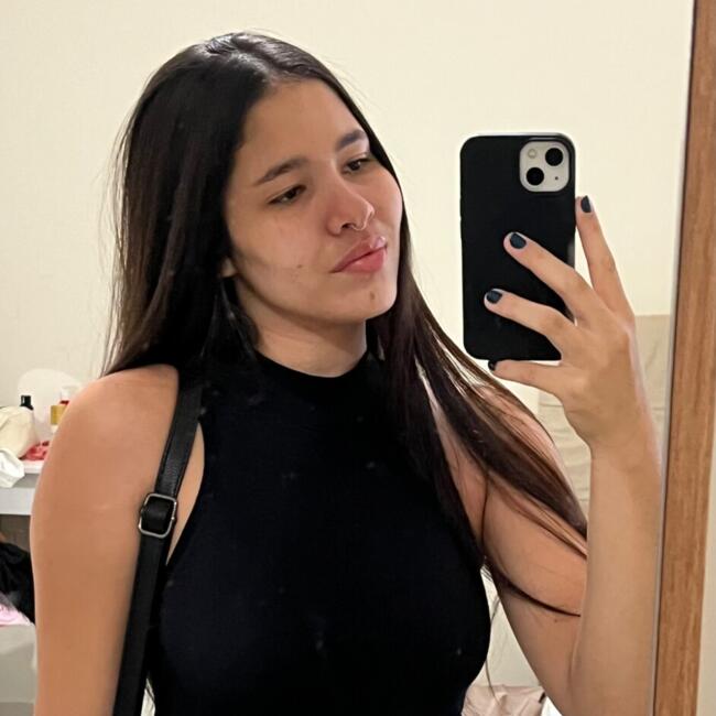 Babysitter in Araçatuba: Larissa