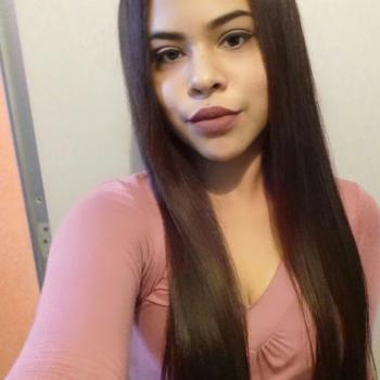 Niñera Gral. Escobedo: Arely
