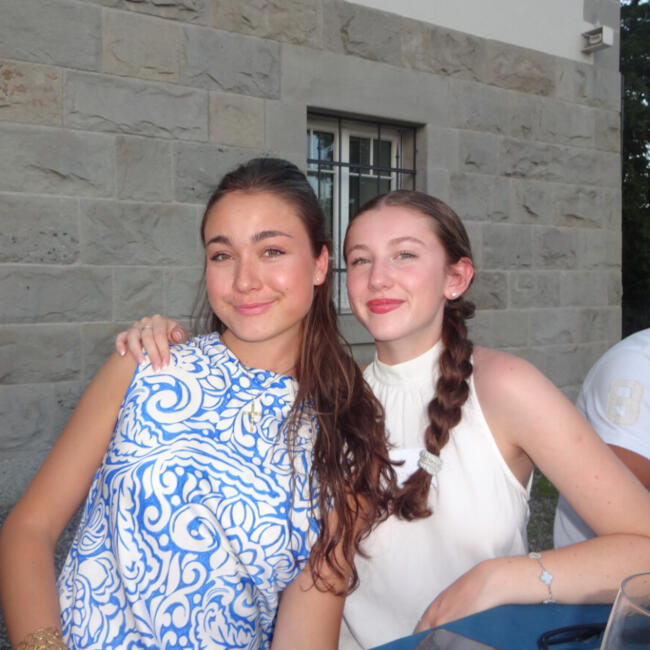 Babysitter in Thalwil: Elena