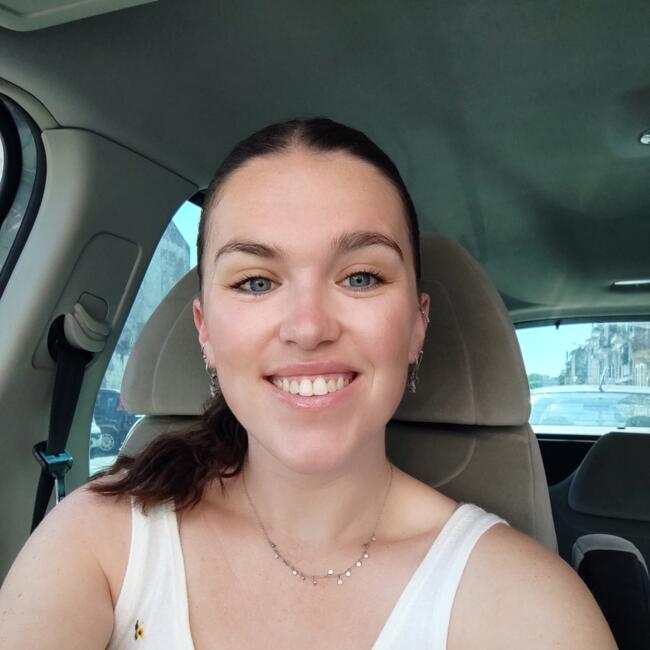 Babysitter in Tarbes: Lucie