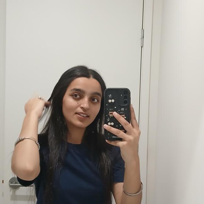 Babysitter in Melbourne: Ramandeep