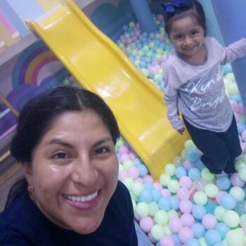 Babysitter in Imperial: Danna