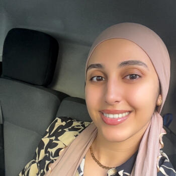 Babysitter in Chilly-Mazarin: Houria